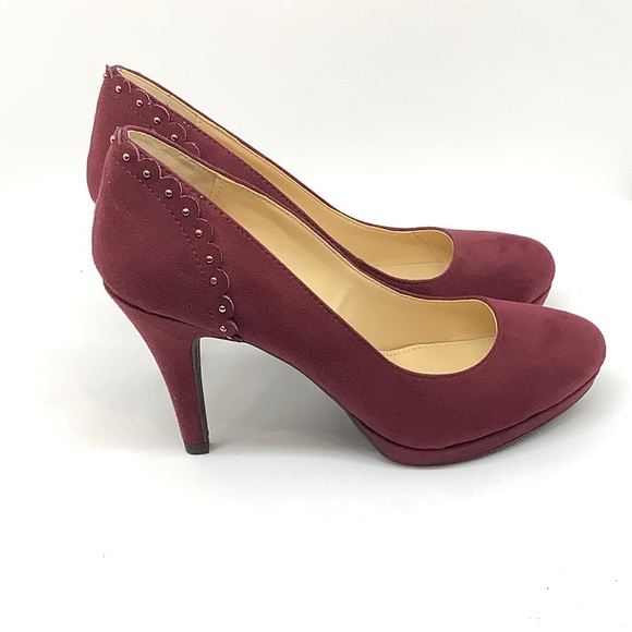 Liz Claiborne 6M Daylin Maroon Suede Studded Round Toe heels - Picture 7 of 9